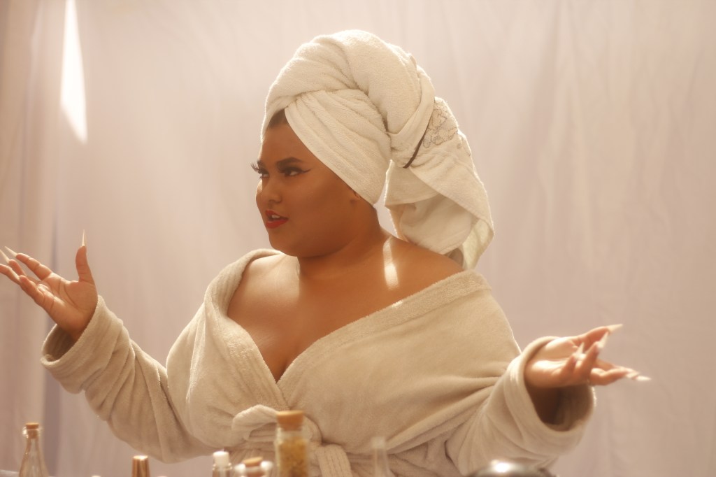 Cantora e compositora mineira Paige lança EP Imagina a Gente com participações&nbsp;especiais